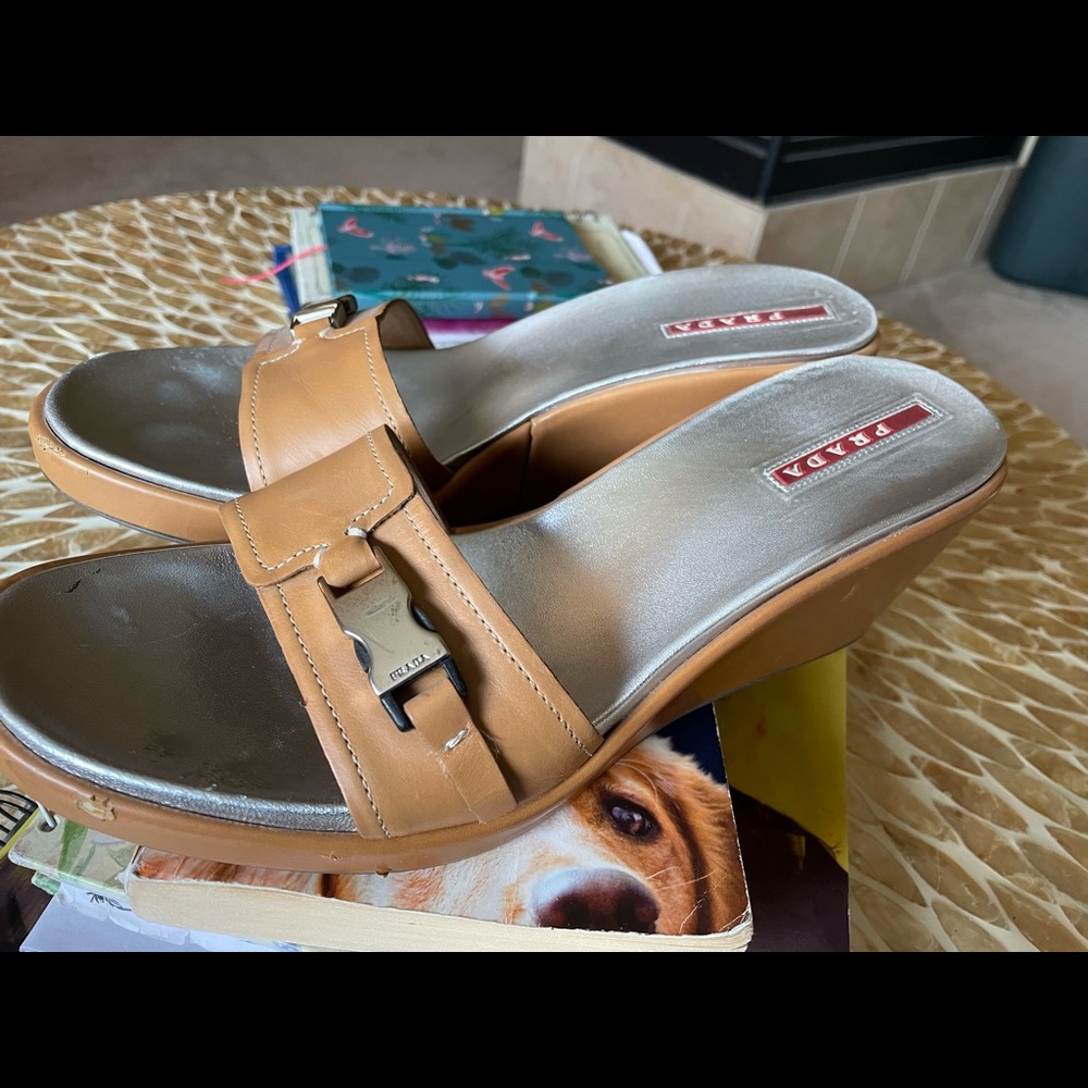 Prada wedges - Picture 3 of 3